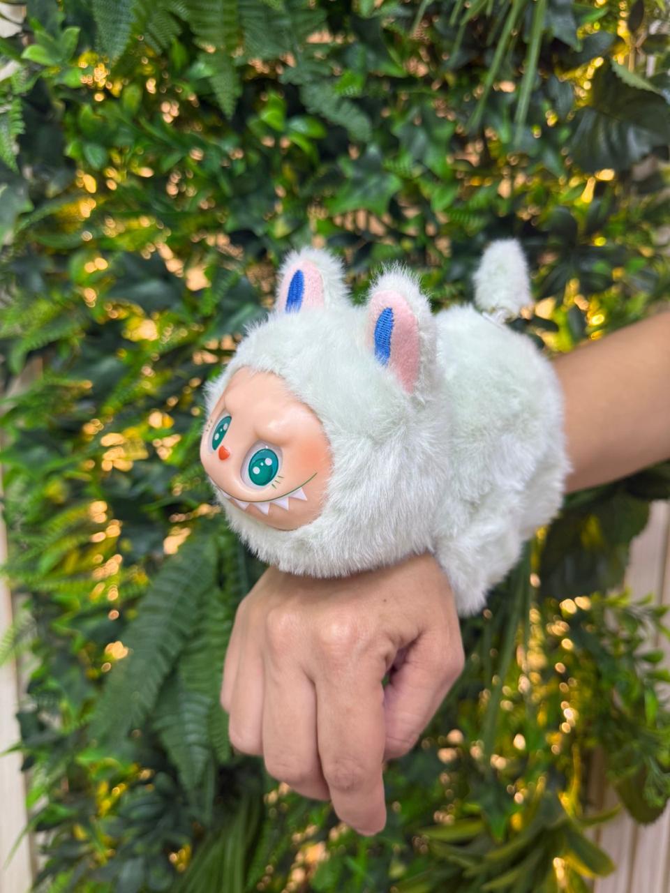 Vista 4 de Labubu brazalete - Color: Azul